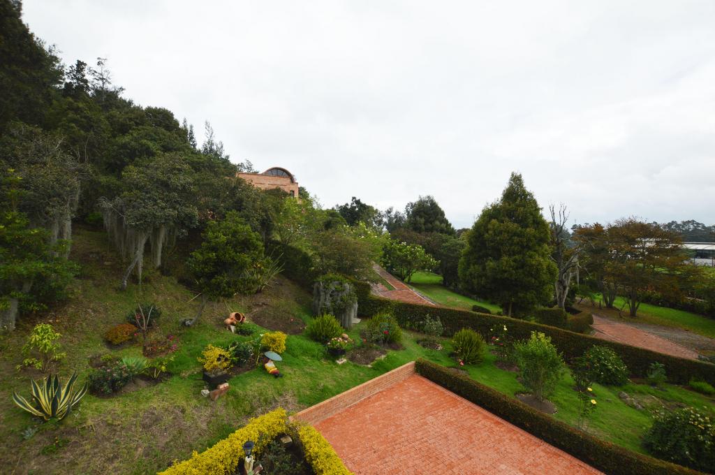 Casa de 4 alcobas en venta en Yerbabuena, Bogotá, 400 m² · foto 19 de 24