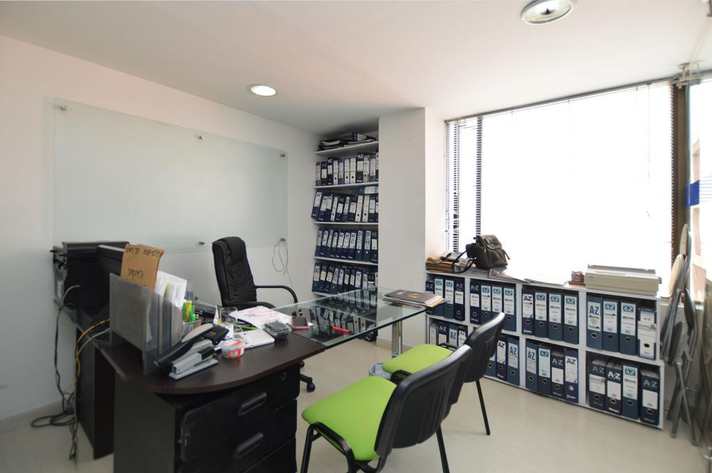 Oficina en arriendo en Antiguo Country, Bogotá, 150 m² · foto 8 de 19