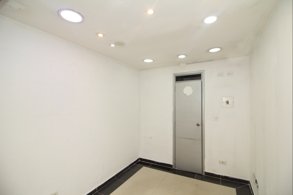 Local en arriendo en San Miguel, Bogotá, 21 m² · foto 4 de 8