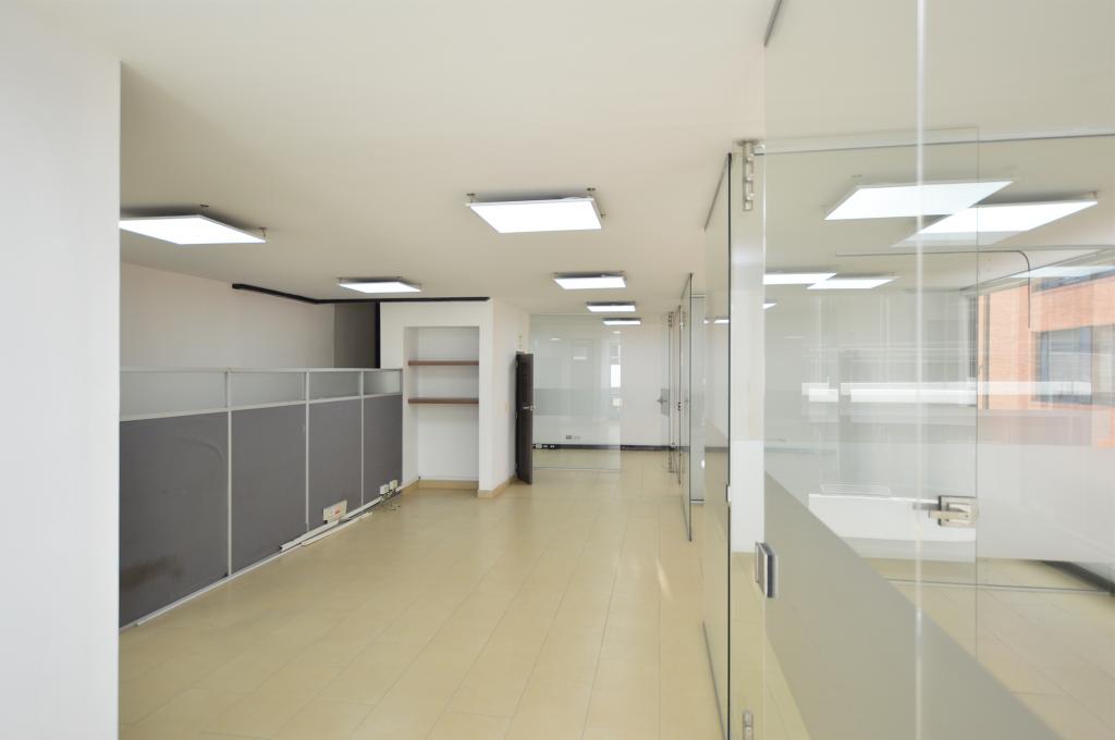 Oficina en arriendo en Chico Norte, Bogotá, 314 m² · foto 7 de 24