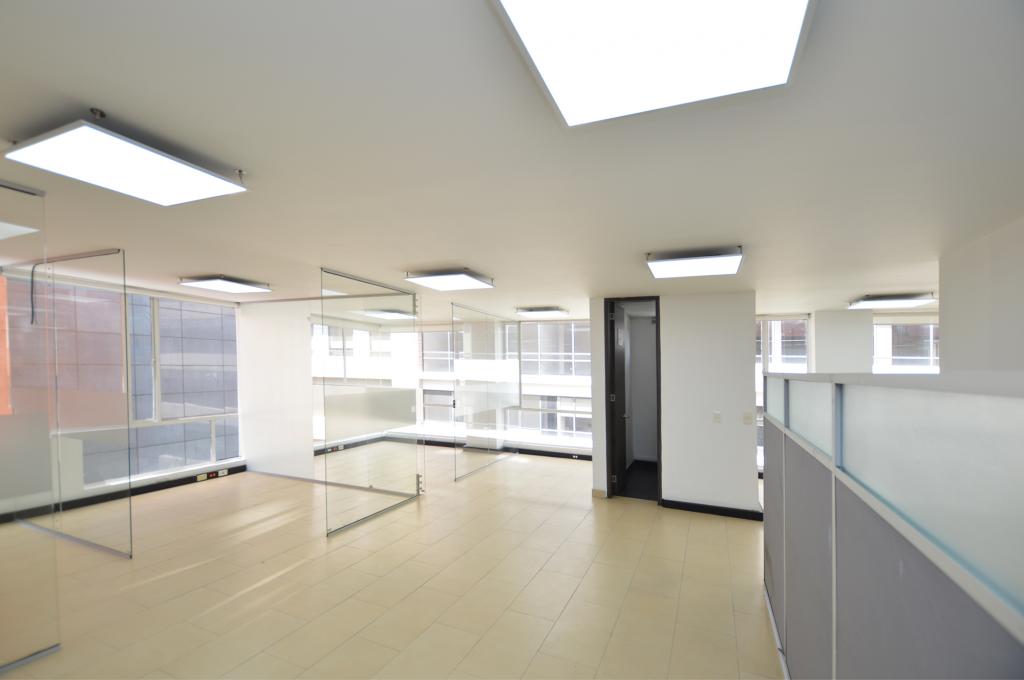 Oficina en arriendo en Chico Norte, Bogotá, 314 m² · foto 8 de 24