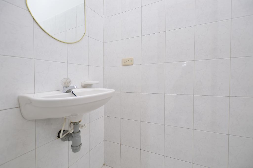 Oficina en arriendo en Galerías, Bogotá, 55 m² · foto 3 de 4