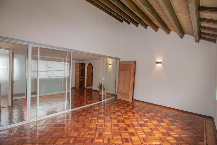 Oficina en arriendo en La Castellana, Bogotá, 130 m² · foto 5 de 22