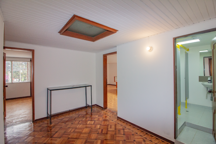 Oficina en arriendo en La Castellana, Bogotá, 130 m² · foto 7 de 22