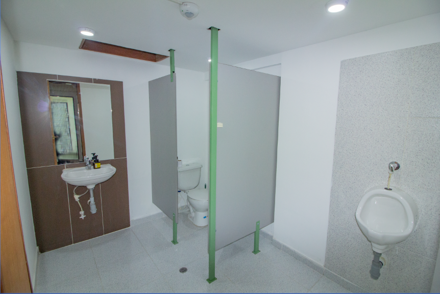 Oficina en arriendo en La Castellana, Bogotá, 130 m² · foto 8 de 22