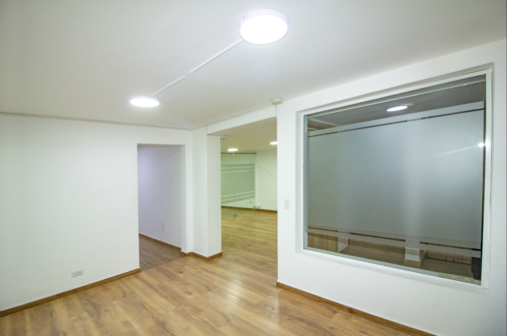 Oficina en arriendo en Polo Club, Bogotá, 95 m² · foto 2 de 22