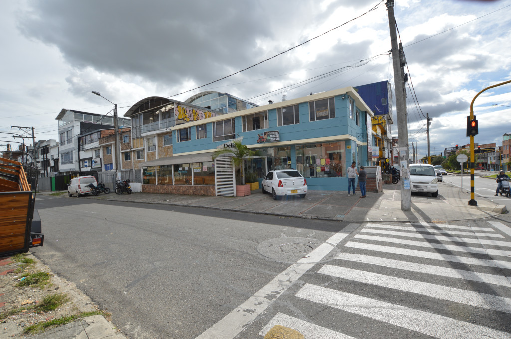 Local en arriendo en Alcázares Norte, Bogotá, 45 m² · foto 2 de 6