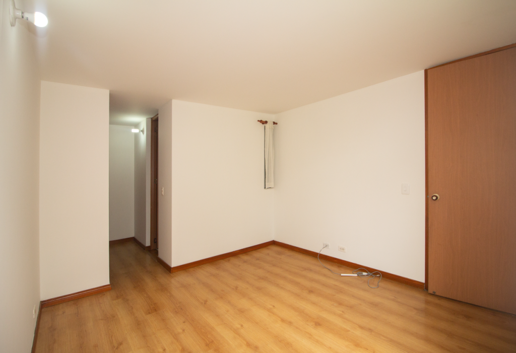 Apartamento de 3 alcobas en arriendo en Hayuelos, Bogotá, 70 m² · foto 12 de 23