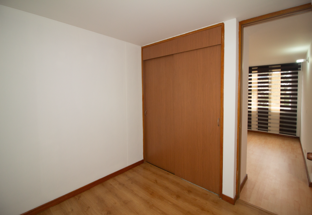Apartamento de 3 alcobas en arriendo en Hayuelos, Bogotá, 70 m² · foto 8 de 23