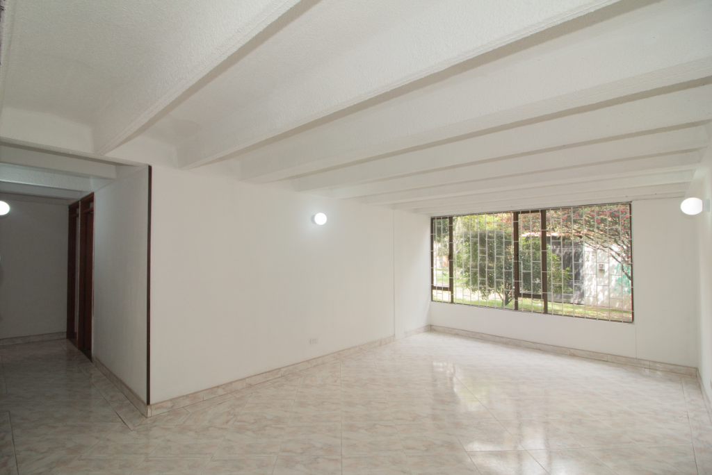 Apartamento de 3 alcobas en arriendo en Niza Ix, Bogotá, 73 m² · foto 2 de 15