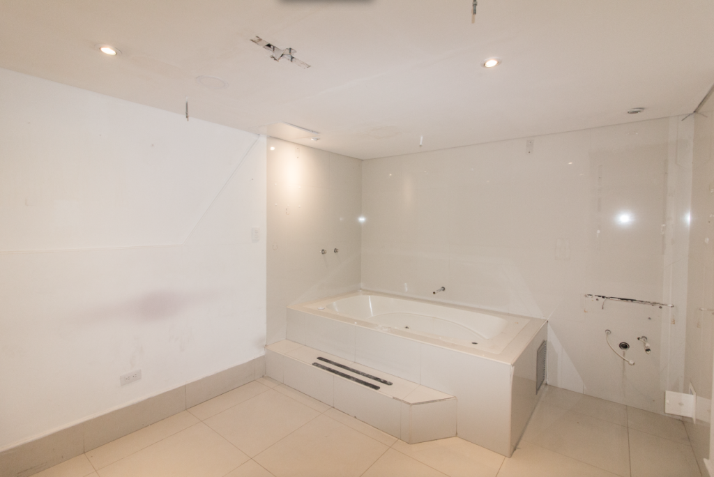 Casa de 7 alcobas en arriendo en San Patricio, Bogotá, 385 m² · foto 18 de 19