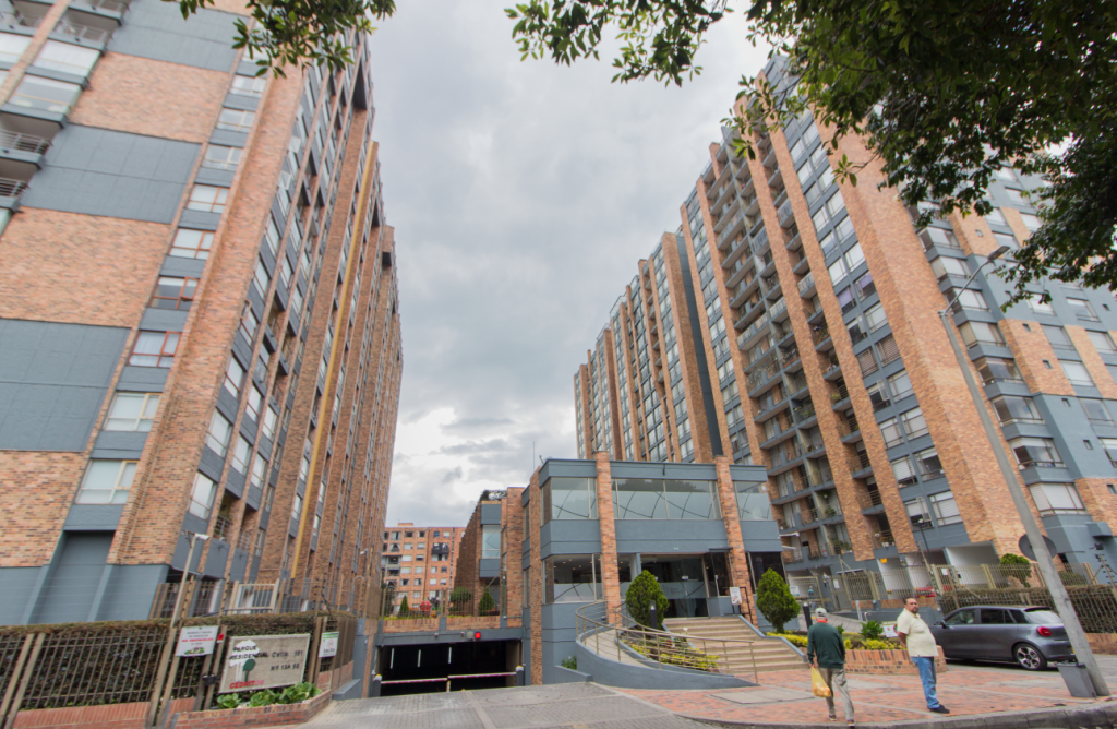 Apartamento de 4 alcobas en venta en Cedritos, Bogotá, 165 m² · foto 22 de 22