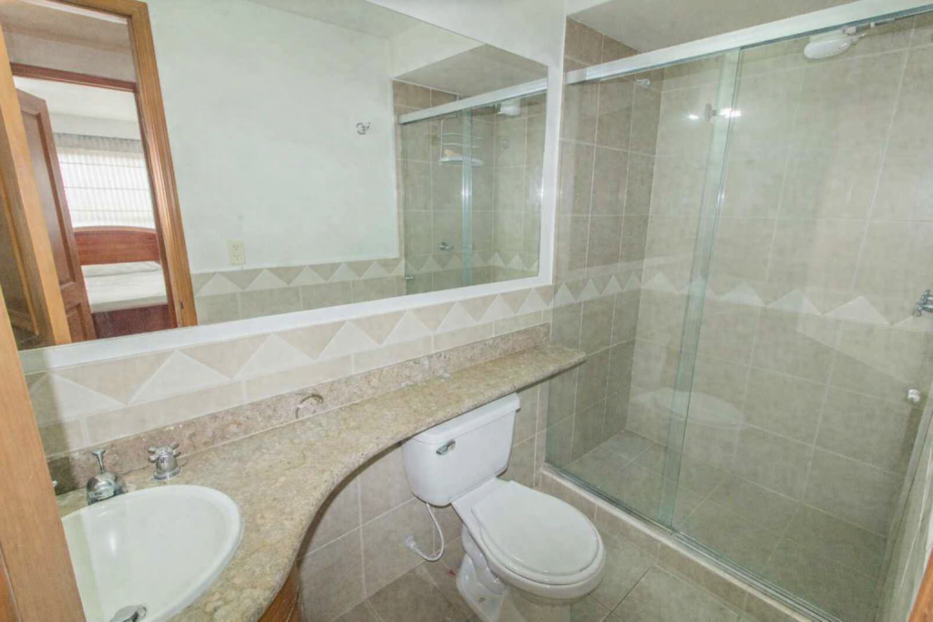 Apartamento de 4 alcobas en venta en Cedritos, Bogotá, 165 m² · foto 10 de 22