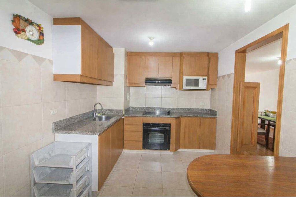 Apartamento de 4 alcobas en venta en Cedritos, Bogotá, 165 m² · foto 7 de 22