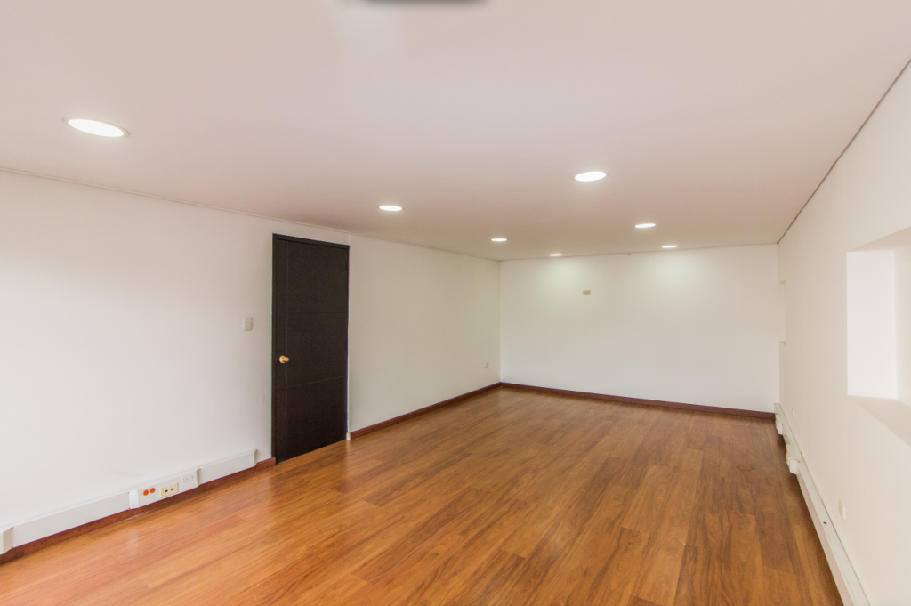 Local en arriendo en La Castellana, Bogotá, 130 m² · foto 11 de 24