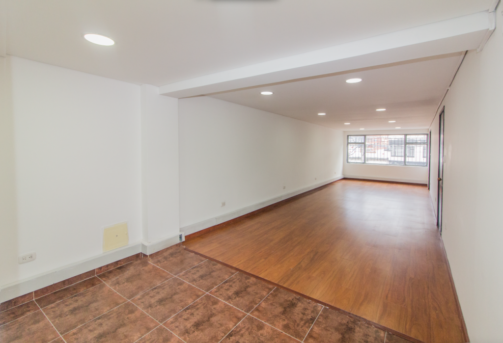 Local en arriendo en La Castellana, Bogotá, 130 m² · foto 4 de 24