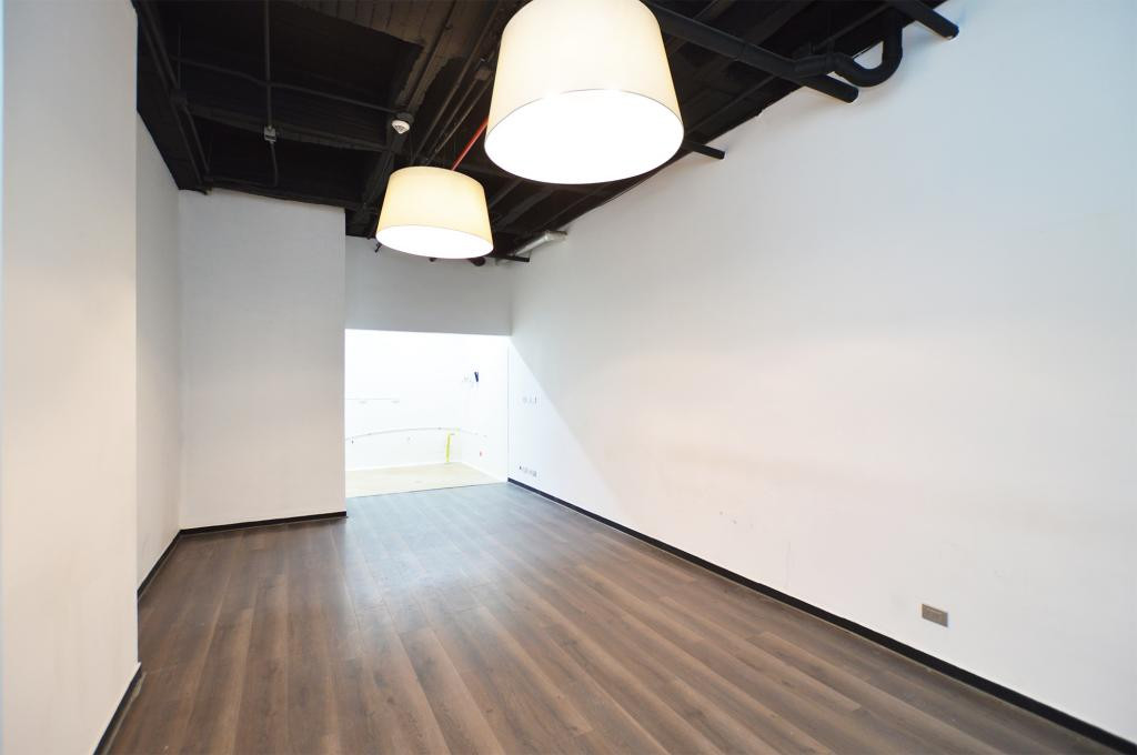 Local en venta en Chico Reservado, Bogotá, 39 m² · foto 4 de 8