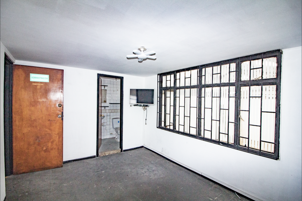 Bodega en arriendo en Pensilvania, Bogotá, 300 m² · foto 6 de 24