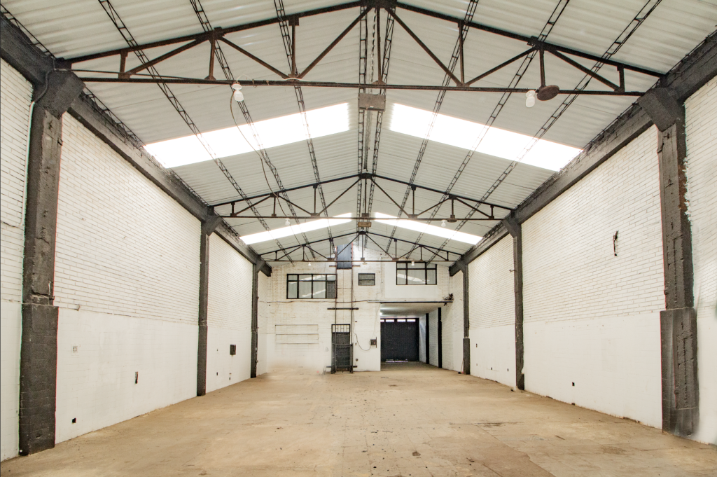 Bodega en arriendo en Pensilvania, Bogotá, 300 m² · foto 2 de 24