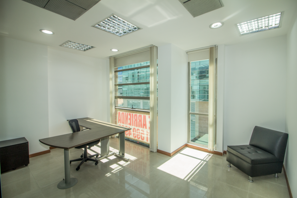 Oficina en arriendo en Chico Reservado, Bogotá, 92 m² · foto 11 de 23