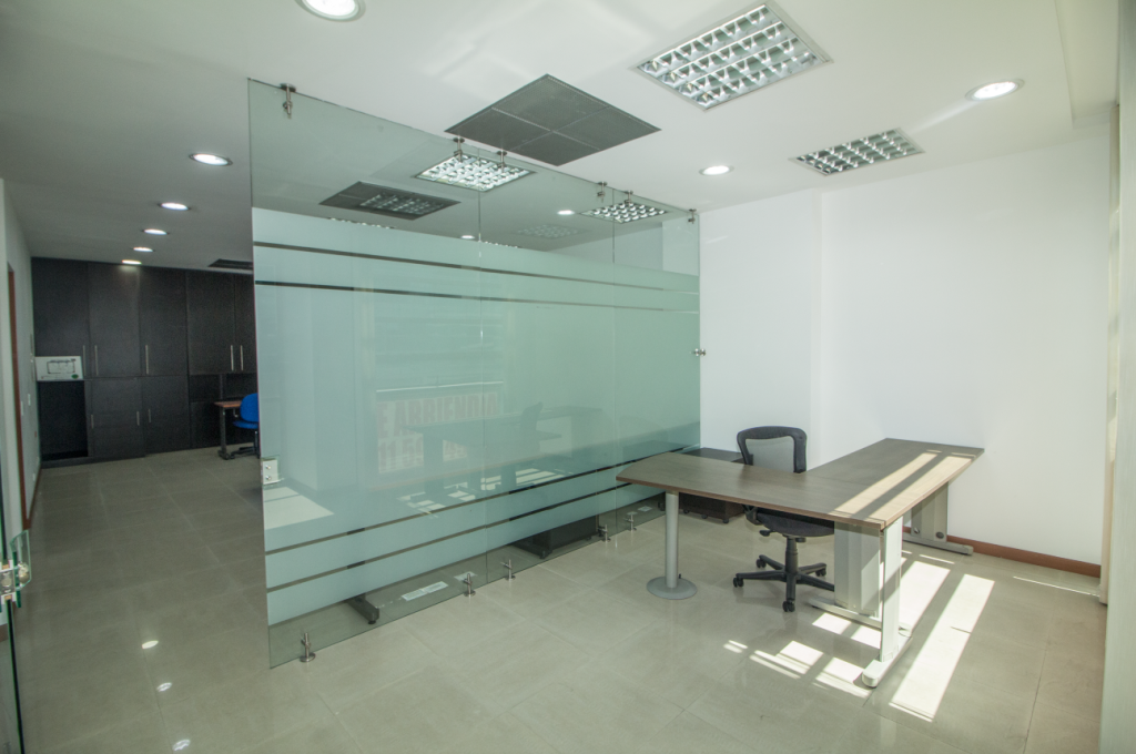 Oficina en arriendo en Chico Reservado, Bogotá, 92 m² · foto 12 de 23