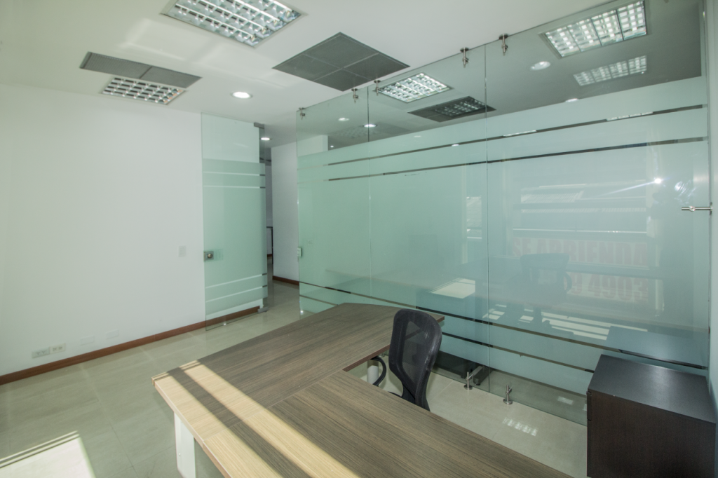 Oficina en arriendo en Chico Reservado, Bogotá, 92 m² · foto 13 de 23