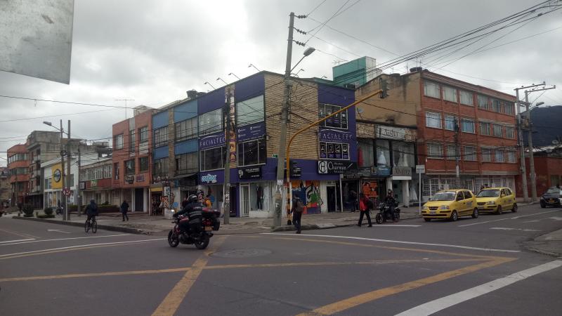 Local en venta en Galerias, Bogotá, 27 m² · foto 2 de 7