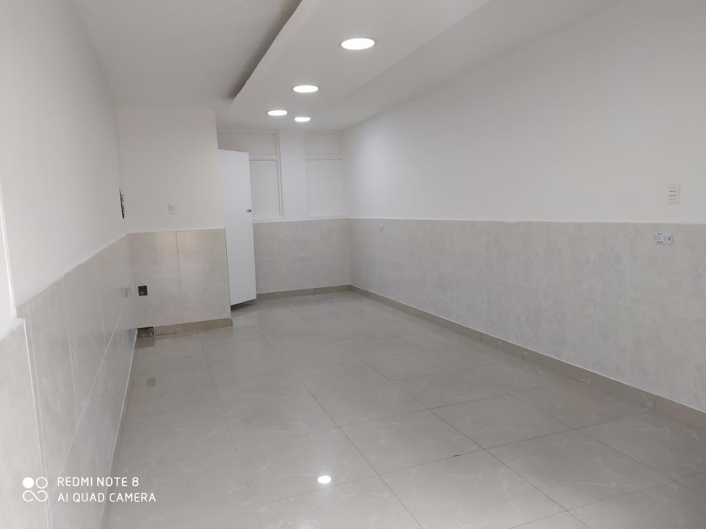 Local en venta en Galerias, Bogotá, 27 m² · foto 3 de 7