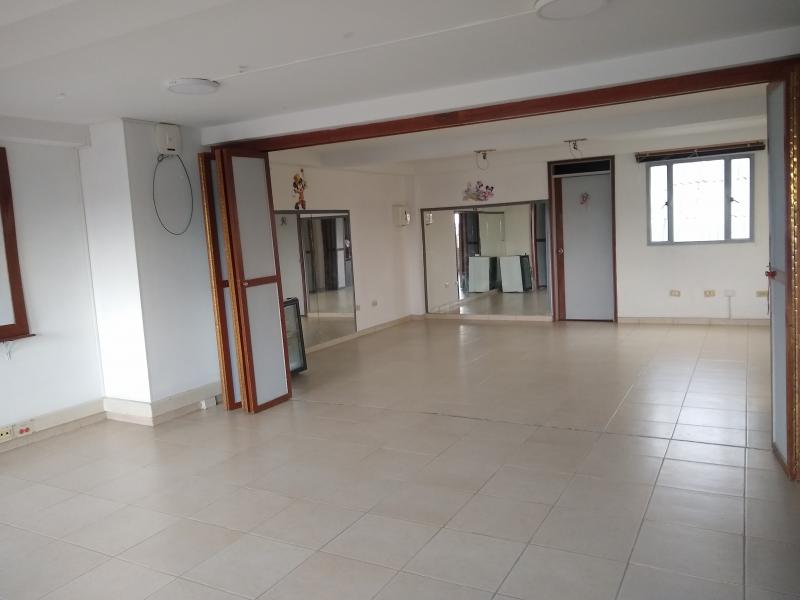 Casa de 1 alcoba en venta en Teusaquillo, Bogotá, 902 m² · foto 2 de 20