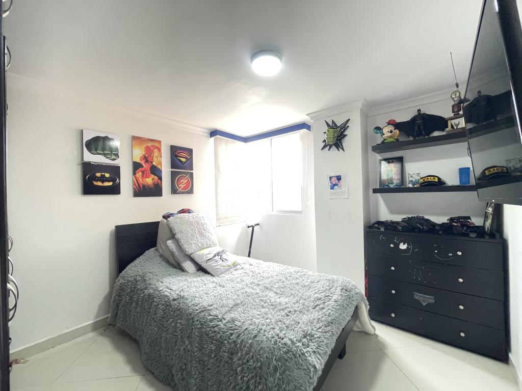Apartamento de 3 alcobas en venta en Cedro Golf, Bogotá, 118 m² · foto 14 de 24