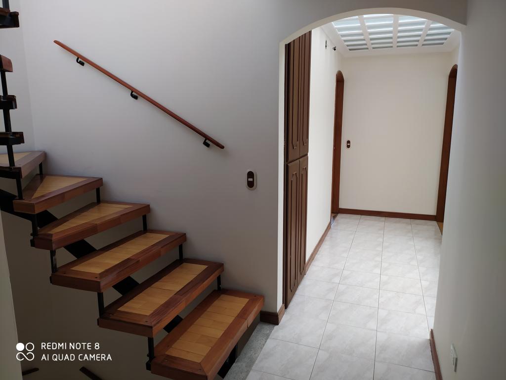 Casa en venta en La Esmeralda, Bogotá · foto 14 de 24