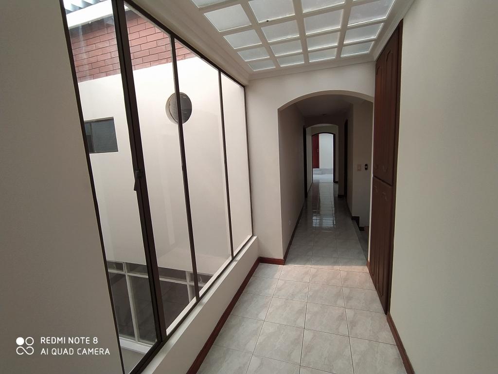 Casa en venta en La Esmeralda, Bogotá · foto 17 de 24