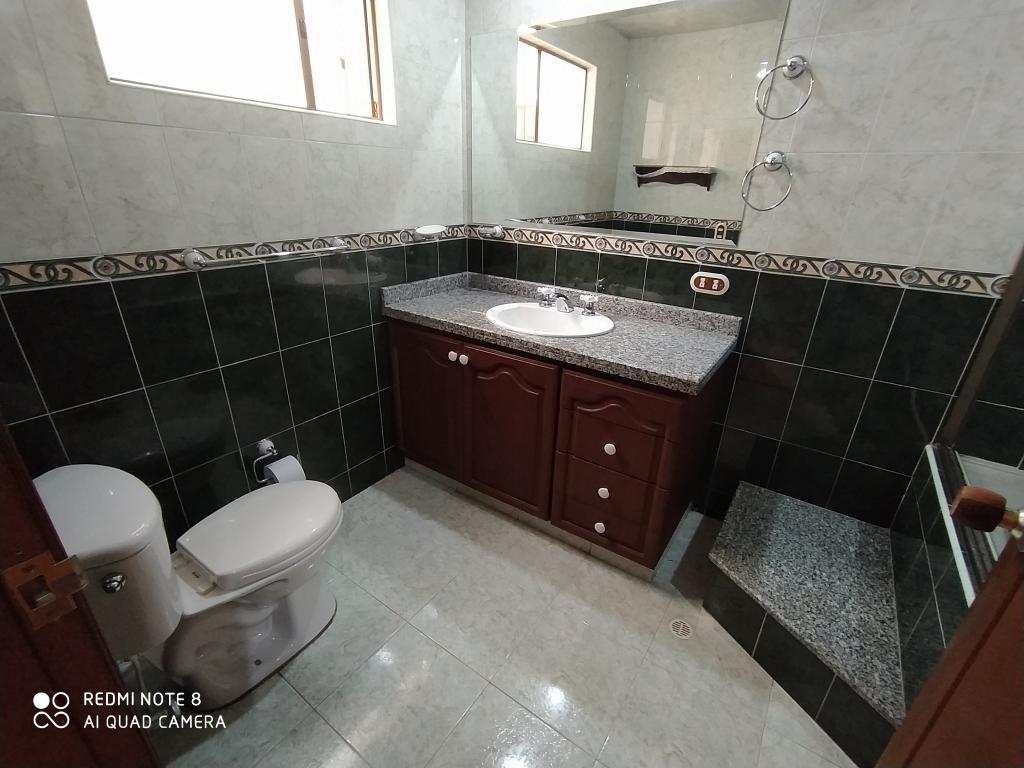 Casa en venta en La Esmeralda, Bogotá · foto 21 de 24
