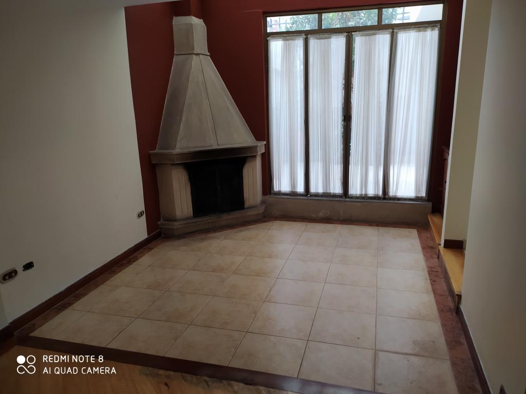 Casa en venta en La Esmeralda, Bogotá · foto 8 de 24