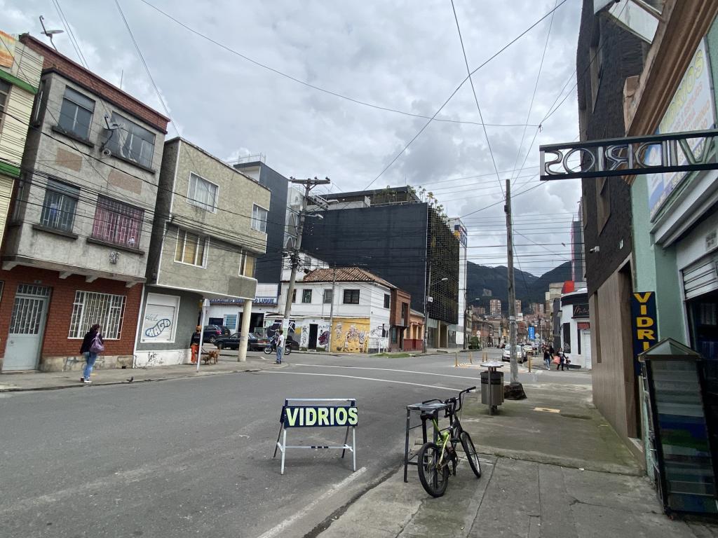 Casa en venta en Galerias, Bogotá · foto 3 de 6