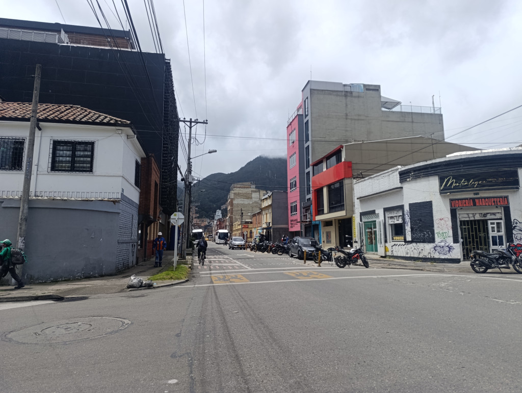 Casa en venta en Galerias, Bogotá · foto 5 de 6