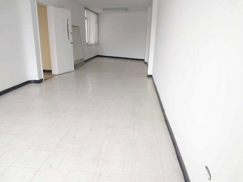 Edificio en arriendo en Acevedo Tejada, Bogotá, 825 m² · foto 11 de 22