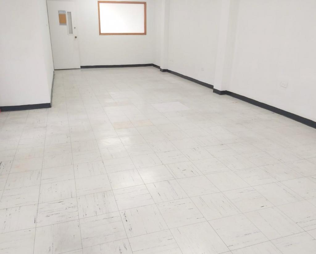 Edificio en arriendo en Acevedo Tejada, Bogotá, 825 m² · foto 14 de 22