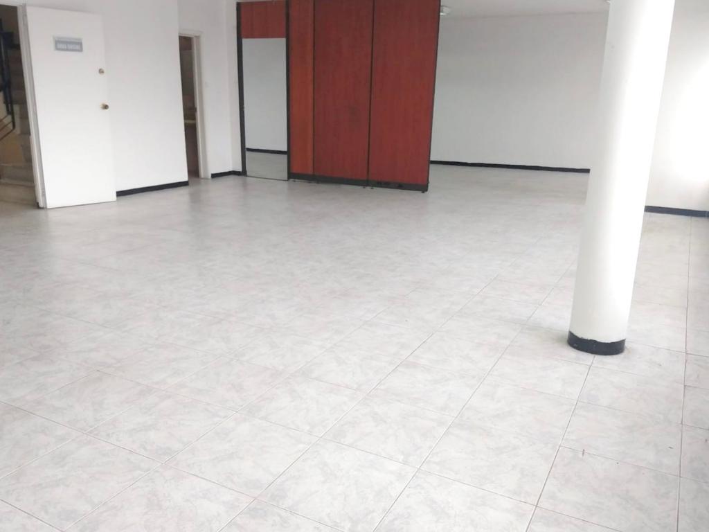 Edificio en arriendo en Acevedo Tejada, Bogotá, 825 m² · foto 17 de 22