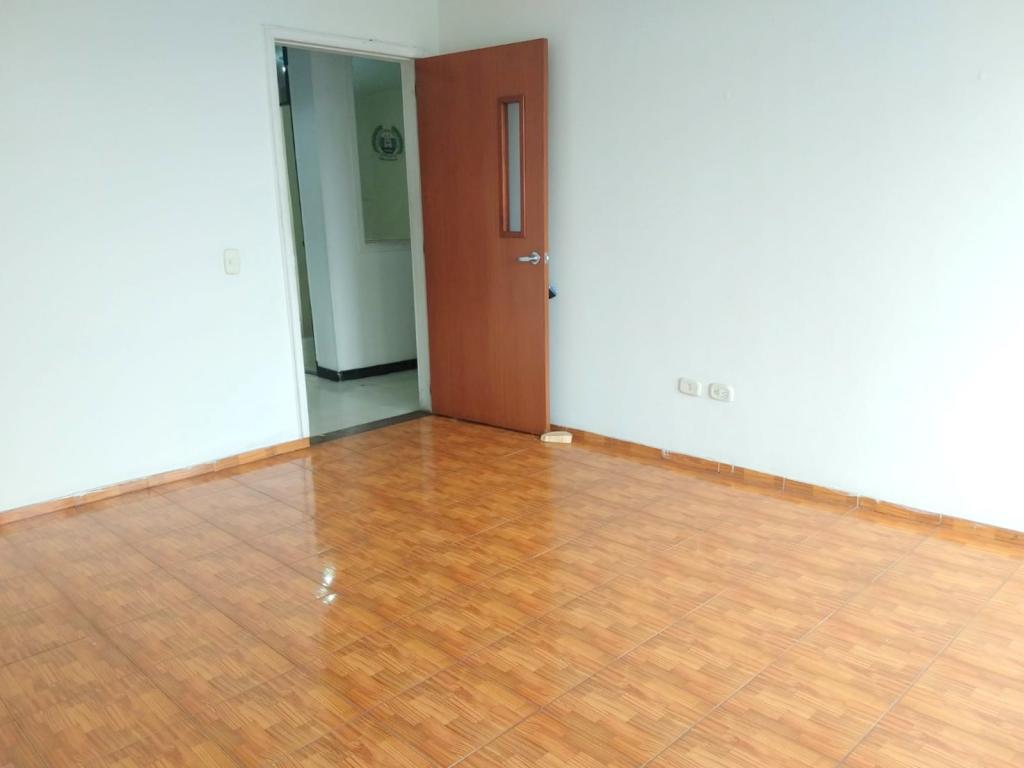 Edificio en arriendo en Acevedo Tejada, Bogotá, 825 m² · foto 22 de 22