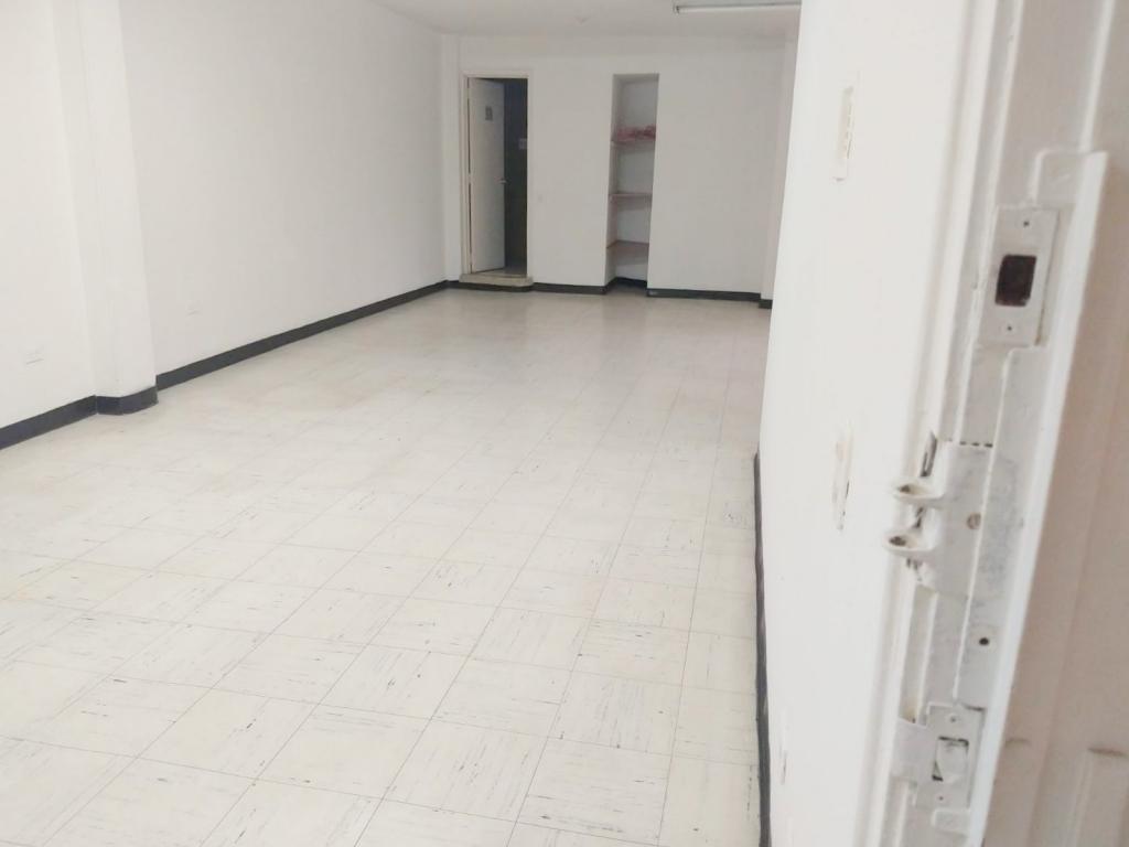 Edificio en arriendo en Acevedo Tejada, Bogotá, 825 m² · foto 10 de 22