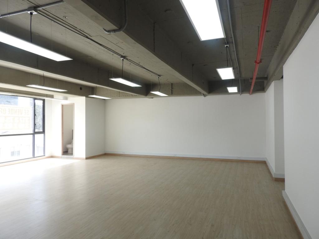 Oficina en venta en Chico Norte, Bogotá, 91 m² · foto 2 de 7