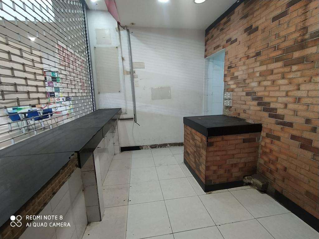 Local en venta en Americas, Bogotá, 32 m² · foto 8 de 8