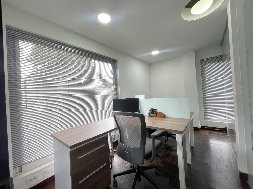Oficina en venta en Chico Norte, Bogotá, 130 m² · foto 4 de 12