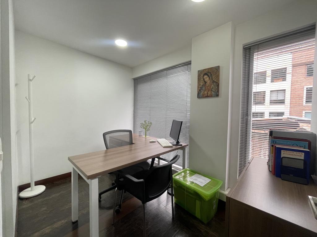 Oficina en venta en Chico Norte, Bogotá, 130 m² · foto 5 de 12