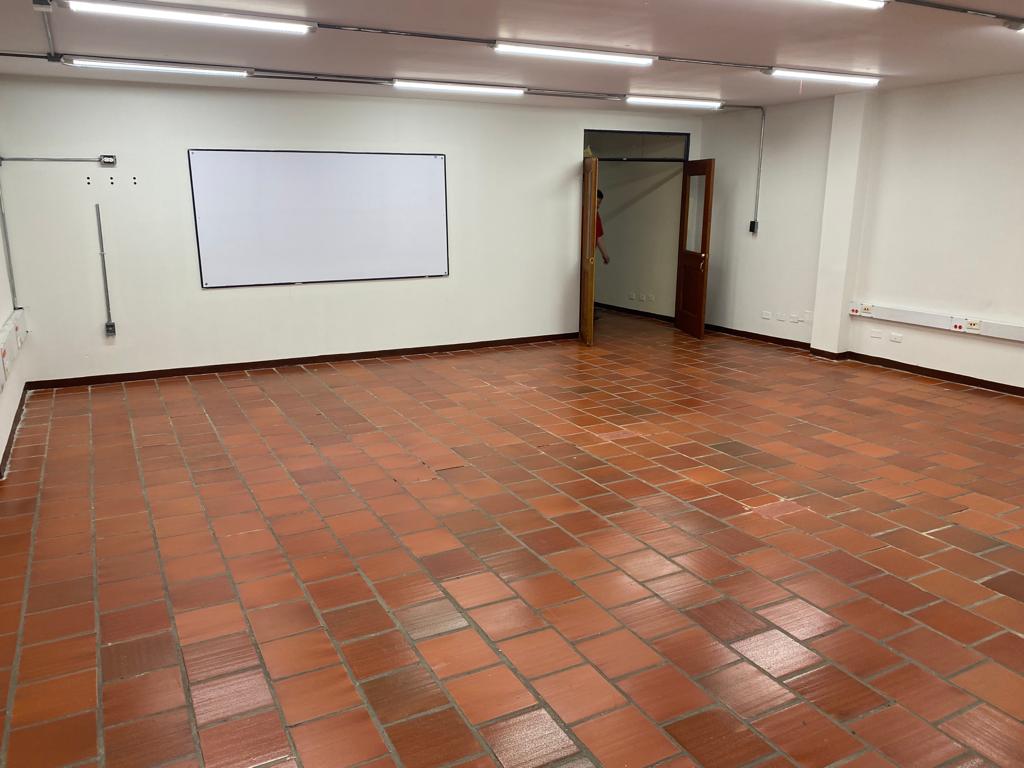 Edificio en arriendo en Colombia, Bogotá, 1800 m² · foto 22 de 24