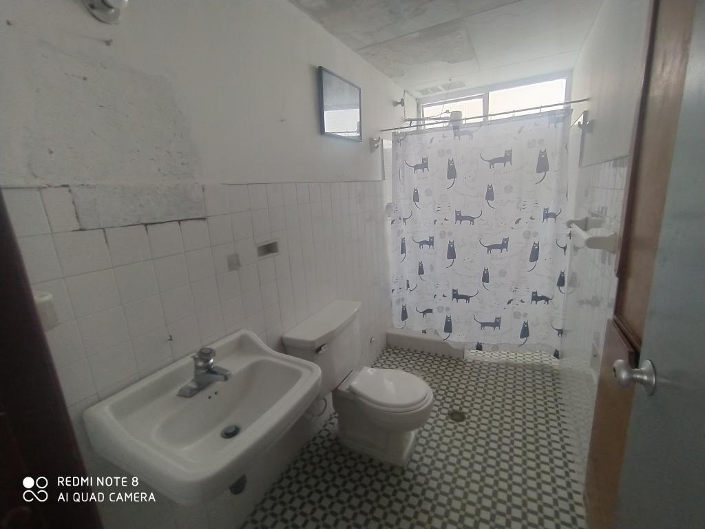 Casa de 4 alcobas en venta en Nicolás De Federmán, Bogotá, 155 m² · foto 15 de 17