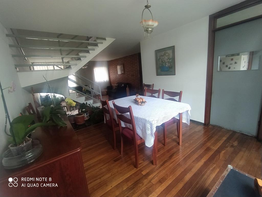Casa de 4 alcobas en venta en Nicolás De Federmán, Bogotá, 155 m² · foto 5 de 17