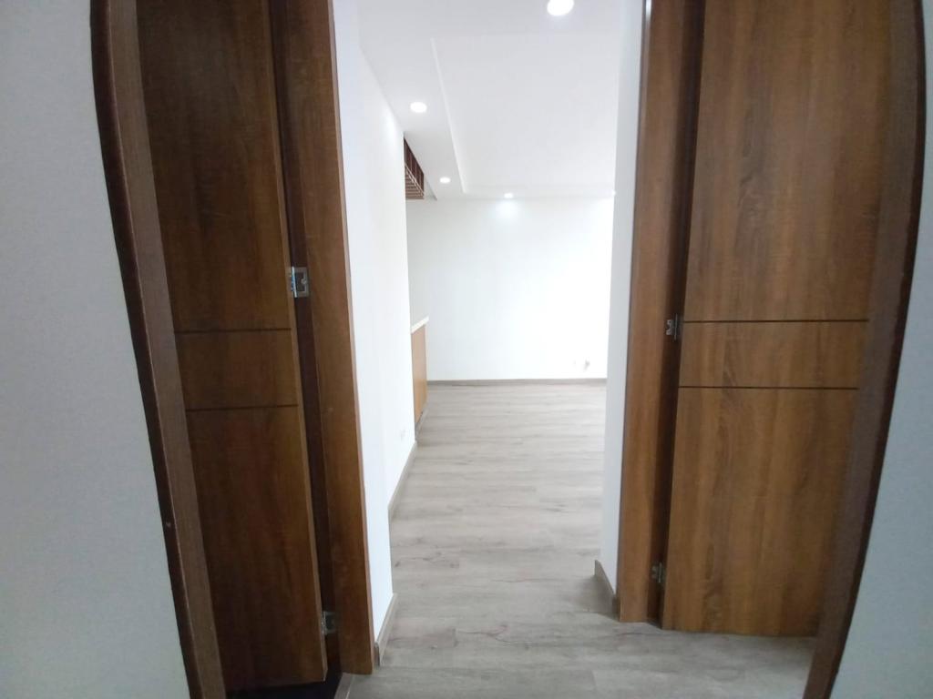 Apartamento de 2 alcobas en arriendo en Comuneros, Bogotá, 34 m² · foto 5 de 11