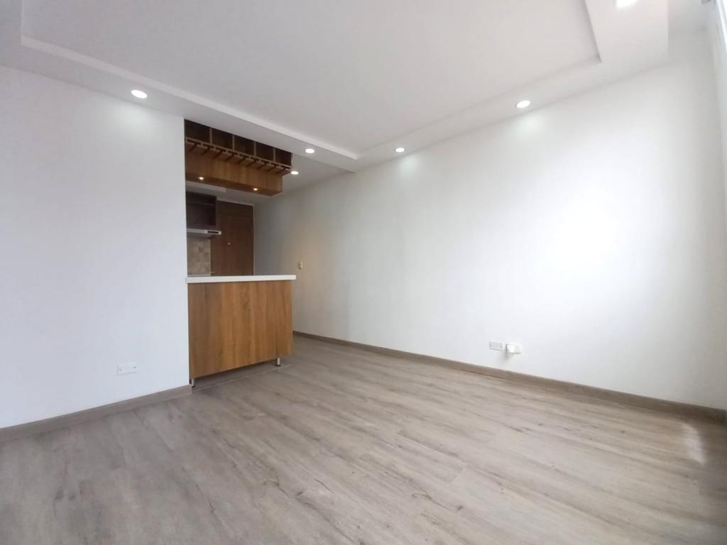 Apartamento de 2 alcobas en arriendo en Comuneros, Bogotá, 34 m² · foto 3 de 11